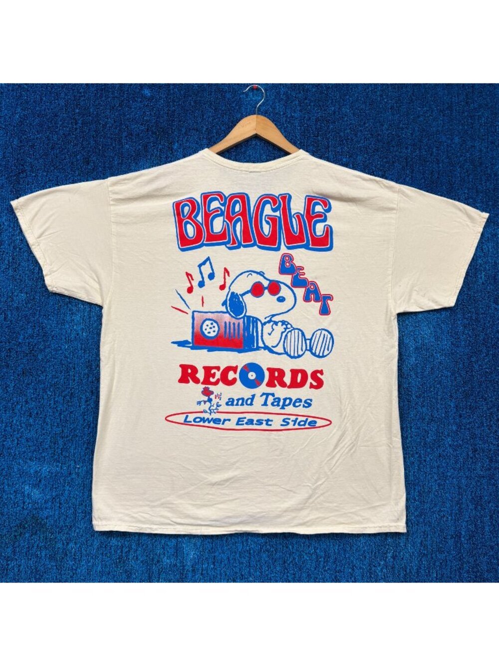 Peanuts Snoppy Beagles Record Cartoon Beige T-Shirt Size 2X
